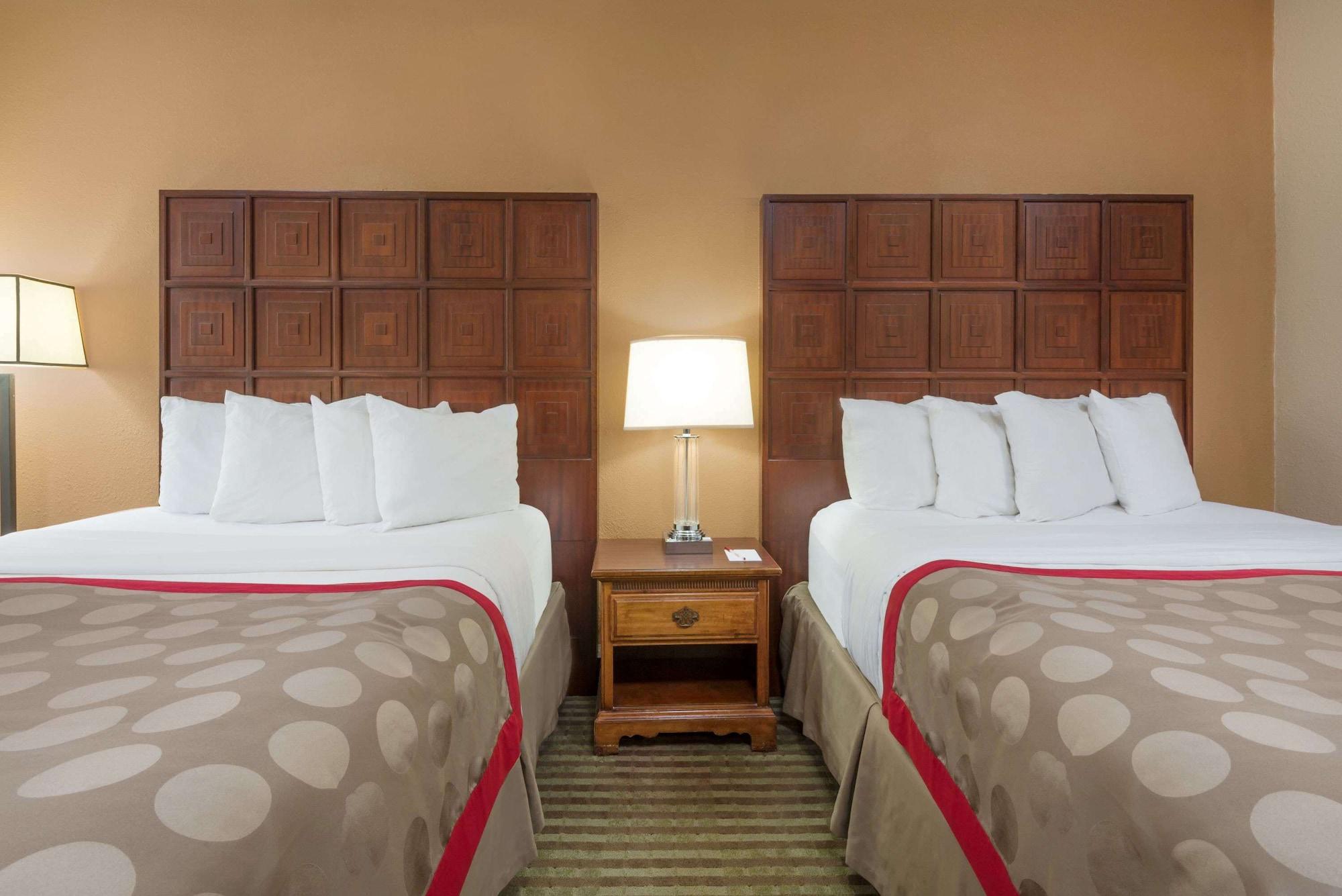 Hotel Ramada By Wyndham Columbus North Westerville Zewnętrze zdjęcie