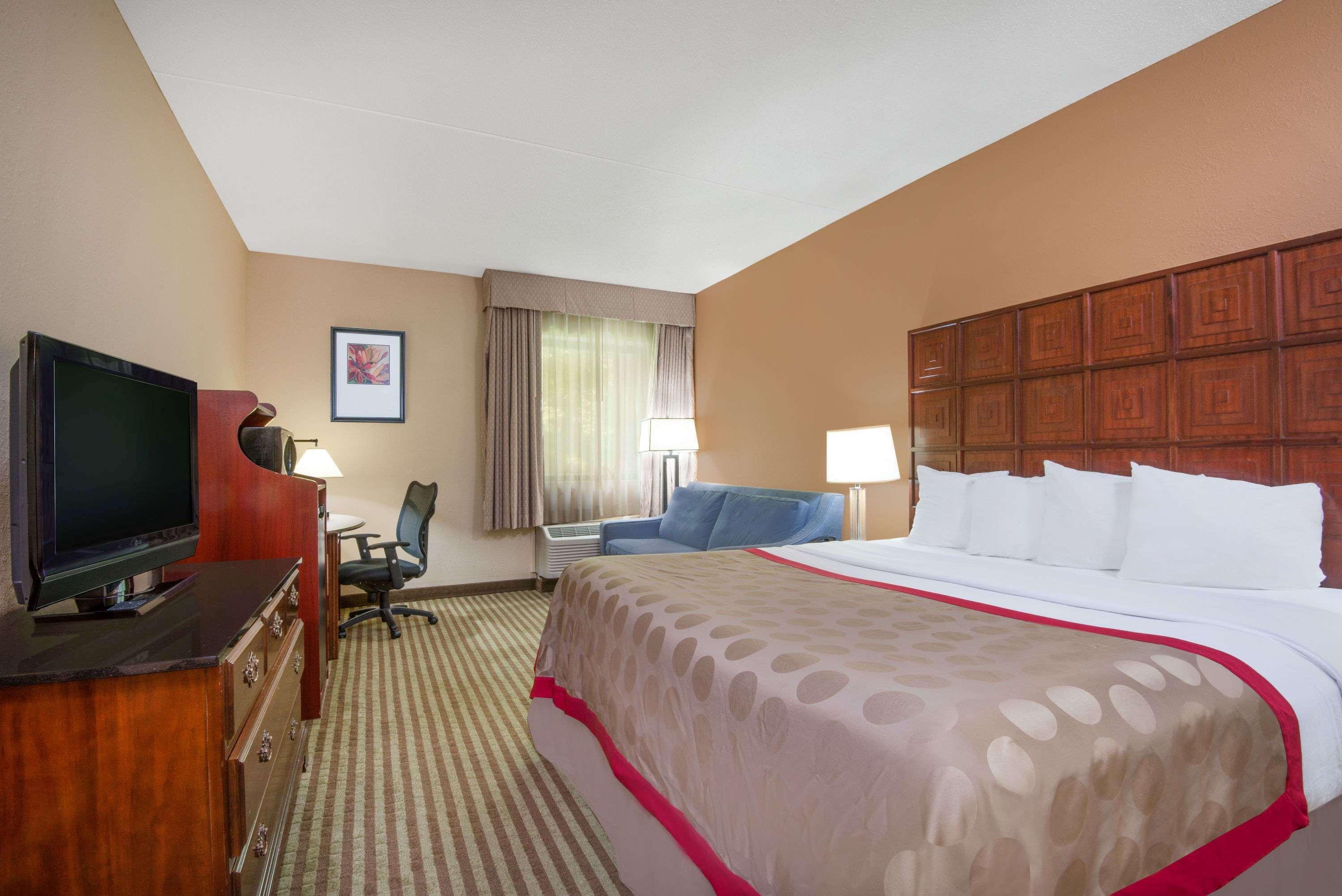 Hotel Ramada By Wyndham Columbus North Westerville Zewnętrze zdjęcie